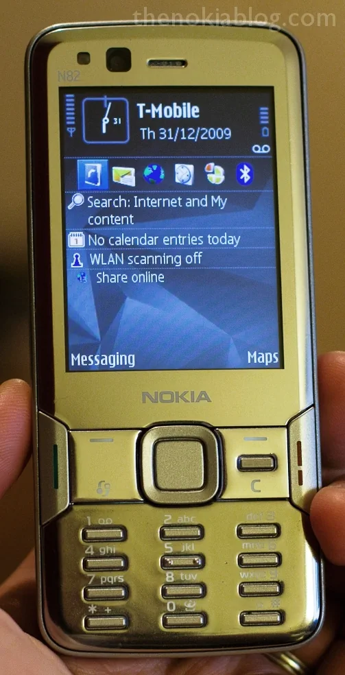 Nokia N82