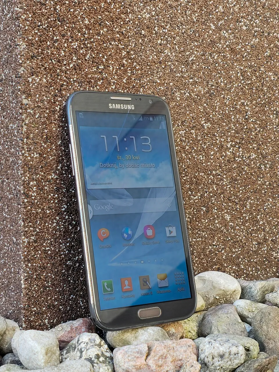 灰色 Samsung Galaxy Note II 实物正面
