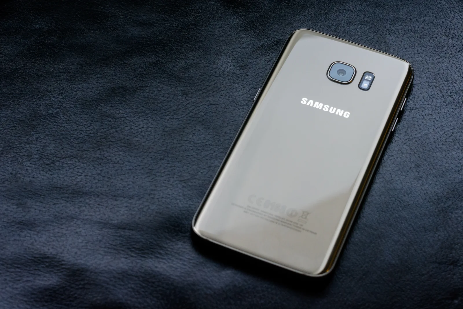 Samsung Galaxy S7 edge