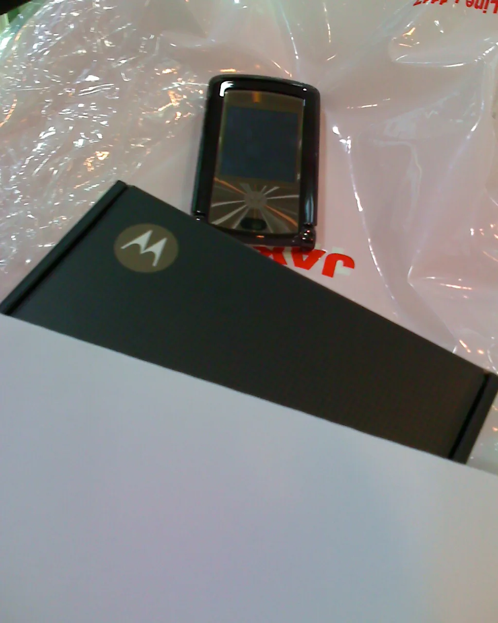 Motorola RAZR2 V8