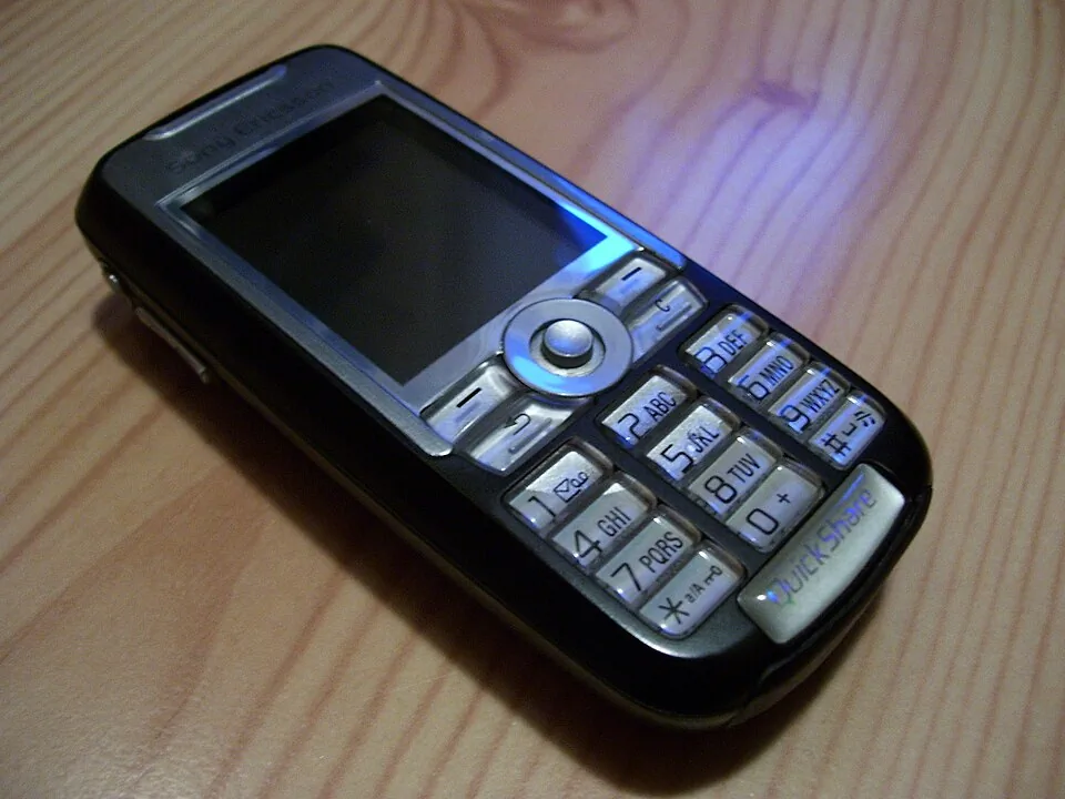 Sony Ericsson K700i