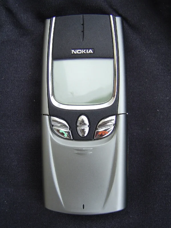 Nokia 8850