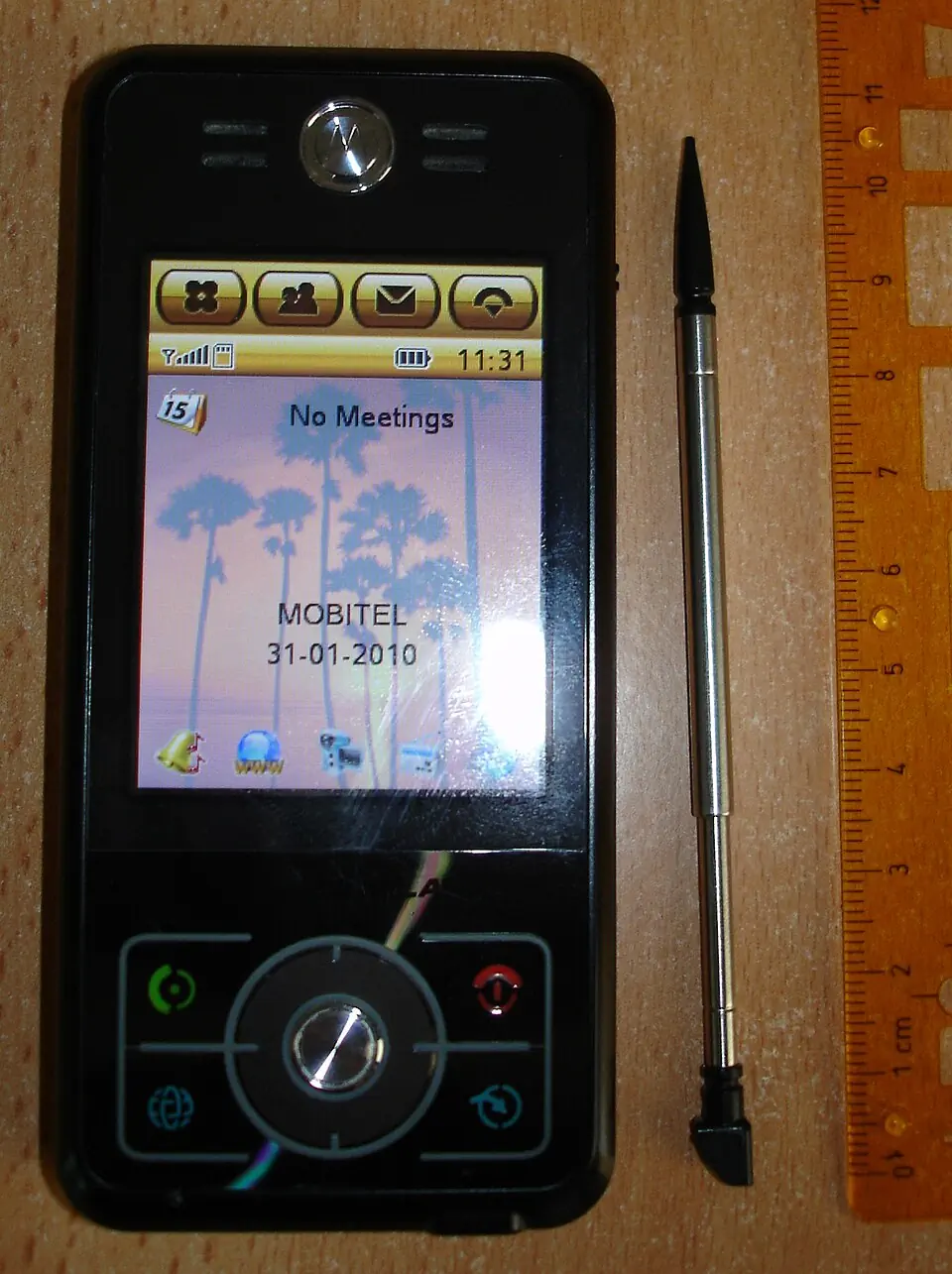 Motorola E6
