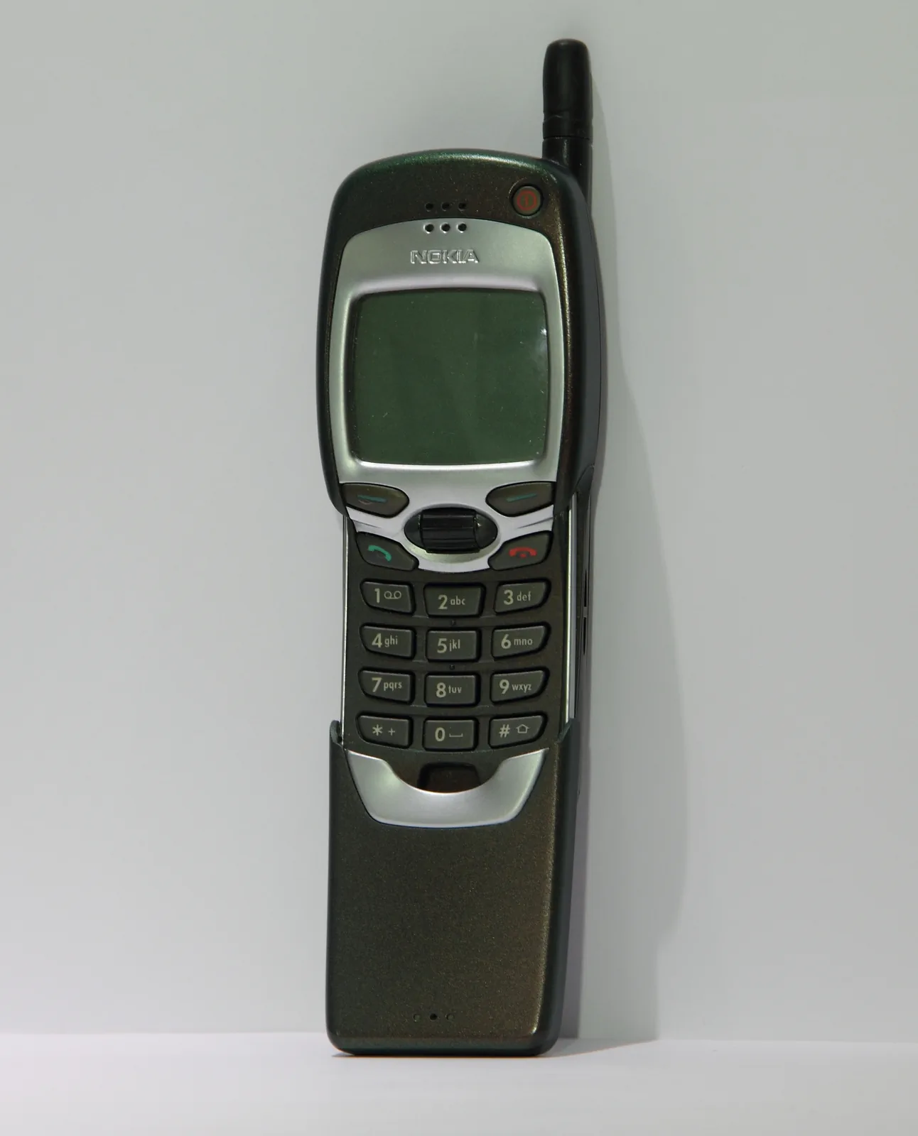Nokia 7110 键盘盖打开状态、数字键与 NaviRoller，原全图